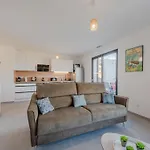Le Haut-1 By Interhome *